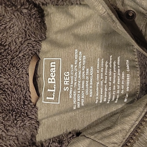 L.L. Bean Women's Coat in Olive - Picture 2 of 3